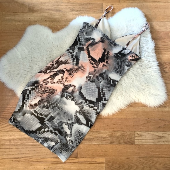 ANIMAL PRINT RUCHED DRESS 🐍 - Picture 7 of 8